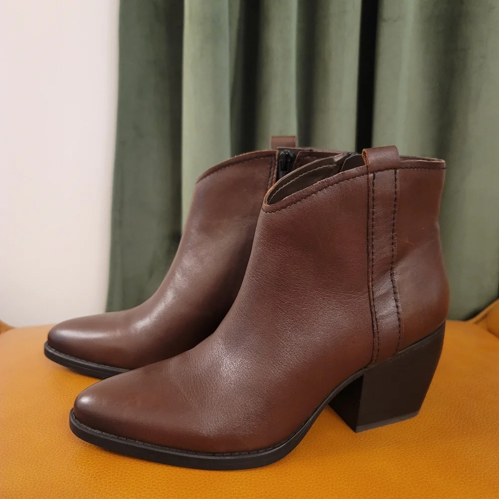 NATURALIZER Fairmonf Brown Leather Ankle Boots Size 7.5 - Picture 5 of 7